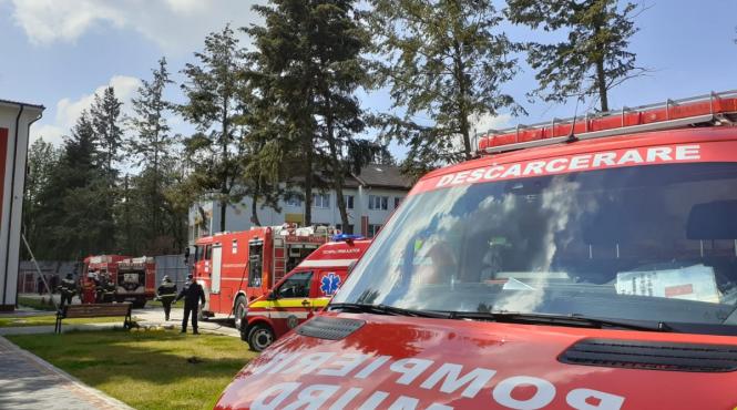 incendiu la sectia de psihiatrie a spitalului din slatina circa 40 de pacienti evacuati