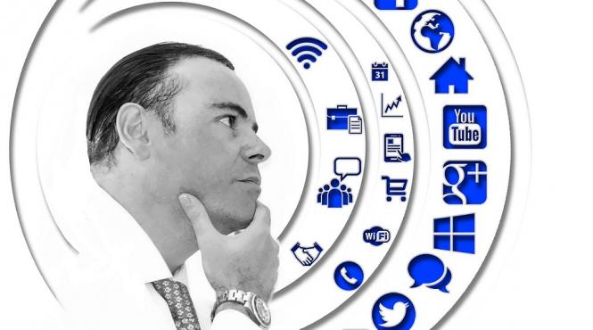 ce este mai bun in 2021 wordpress site builder sau solutie personalizata pentru a construi o imagine pozitiva companiei