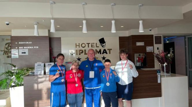victoria romaniei la campionatele balcanice de box de la zagreb