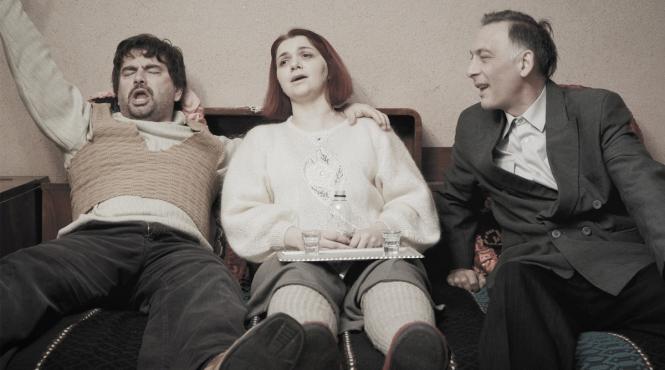 mal praxis orb de mina si sensul vietii the chronic life trei spectacole despre societatea contemporana din 1 iunie 2021 pe scena digitala