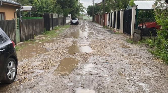 bani platiti pe asfaltari fictive administratia strazilor cerceteaza de cativa ani misterul