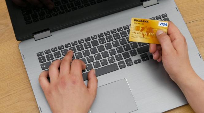 arb atentie la platile online in caz de frauda banii nu pot fi recuperati