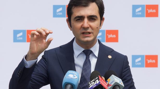 usr plus a pus ochii pe posturile din strainatate