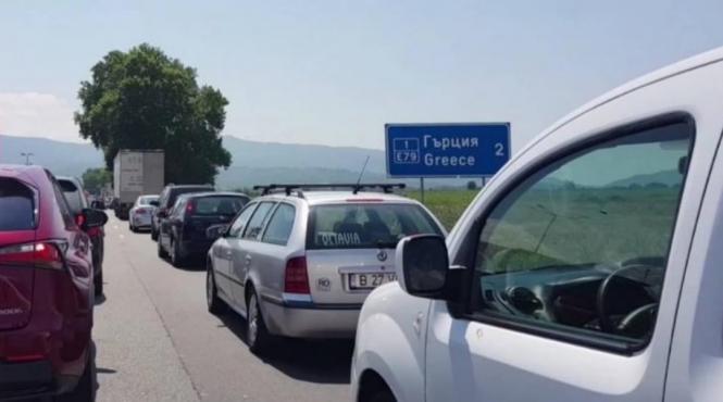 virusul loveste dupa miezul noptii si i ocoleste pe cei aflati in tranzit