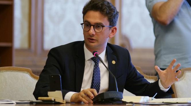 iulian bulai proiectul anti lgbt anuntat de aur o aberatie vom vota impotriva