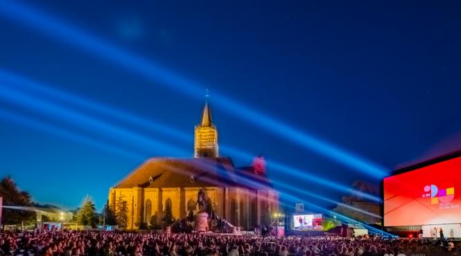 vanatorul de balene the whaler boy castiga trofeul transilvania la cea de a 20 a editie tiff