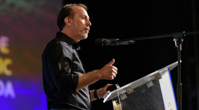 avocatul toni neacsu demonteaza planul usr plus de daramarea a guvernului citu