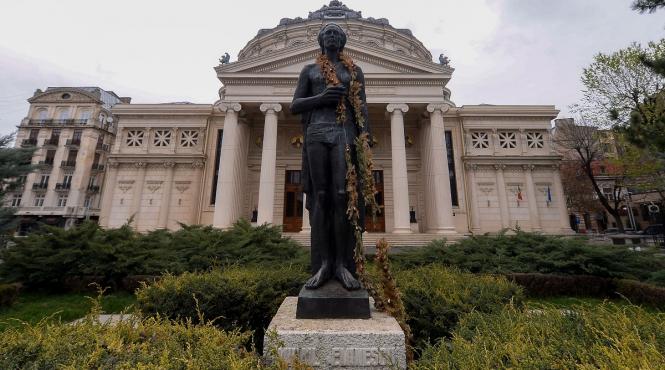 cristoiu sarmanul eminescu caractere tari in presa vremii sale caractere tari in presa de azi