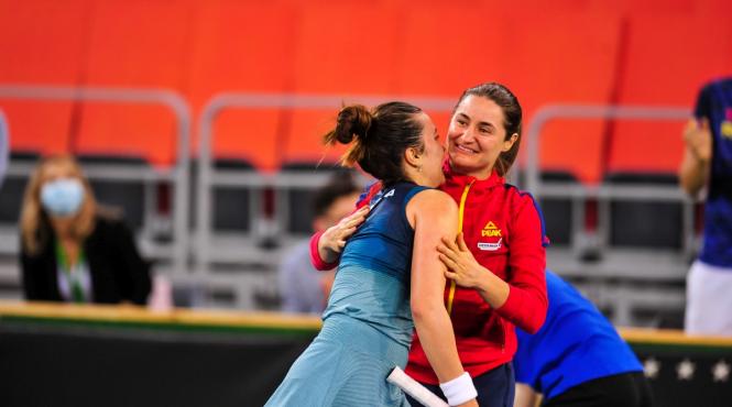 calificare senzationala in sferturile de finala de la us open pentru monica niculescu si gabriela ruse