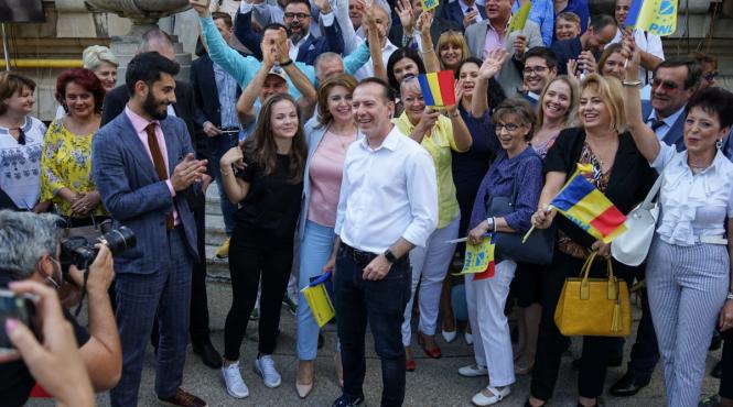 fierbe scena politica ce scenarii pun la cale liberalii in cazul in care il vor pierde pe florin citu ca premier