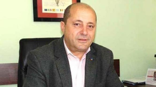 leacuri de curatat plamanii in pandemie de la un primar mecanic