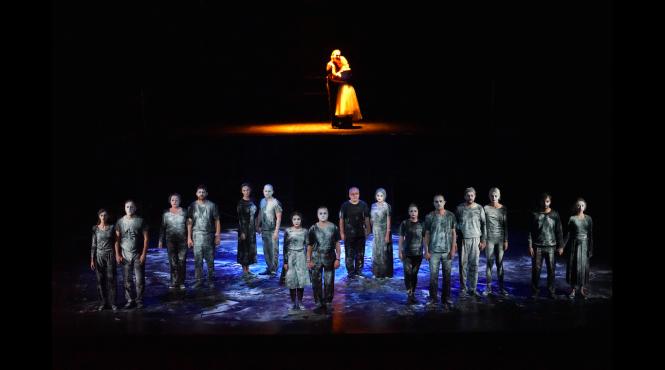 premiera la teatrul national marin sorescu din craiova jocul de a macelul de eugene ionesco in regia lui beatrice rancea