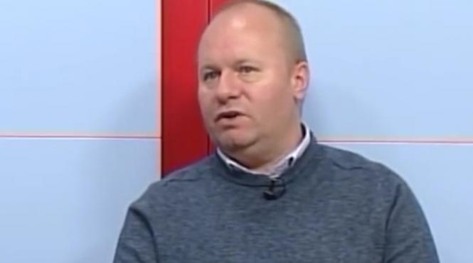 diferentele si asemanarile dintre pilonul 1 si pilonul 2