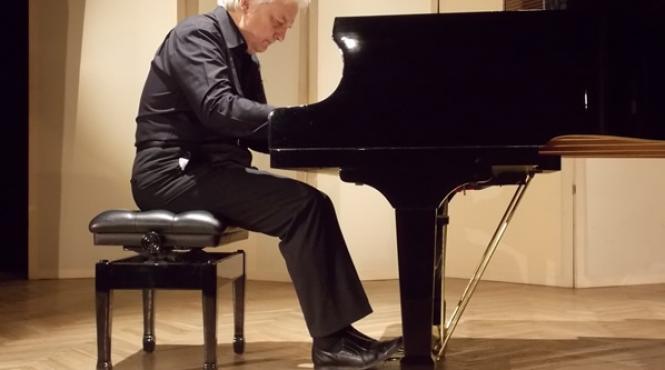 sandu sandrin recital de pian pentru mana stanga