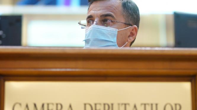 medalia de aur la concursul cel mai mut deputat ajunge la ex ministrul grinda acesta a vorbit in plen intr un an 44 de secunde