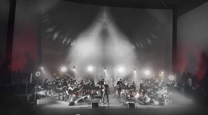 de craciun formatia the mono jacks lanseaza varianta simfonica a piesei gandurile