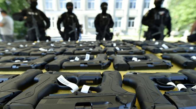 exporturile de armament ale romaniei au scazut in ultimii ani