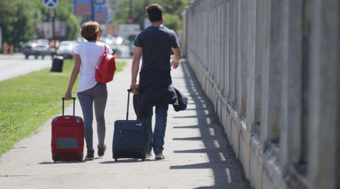 ins cele mai multe calatorii efectuate in primele 9 luni de rezidenti au fost pentru vacante