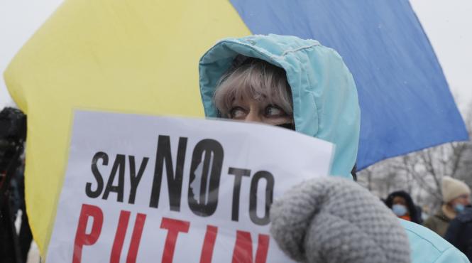 moscova forteaza nota nato incearca sa l puna la colt pe putin