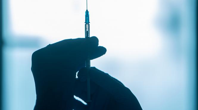 incep testele pe voluntari ale vaccinului anti omicron