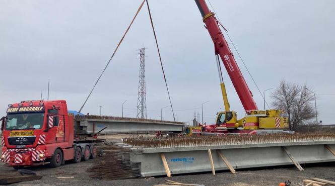 licitatia pentru constructia sectorului margina holdea din autostrada lugoj deva continua