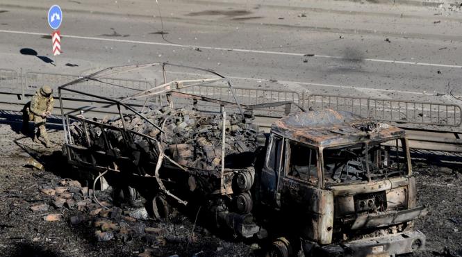 kremlinul furios putin oprit de cocktailurile molotov ale ucrainenilor