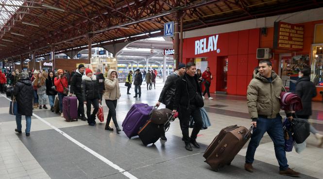 un nou spatiu destinat refugiatilor la gara de nord din bucuresti