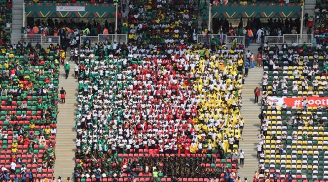 spectatorii revin pe stadion la meciurile nationalei de fotbal