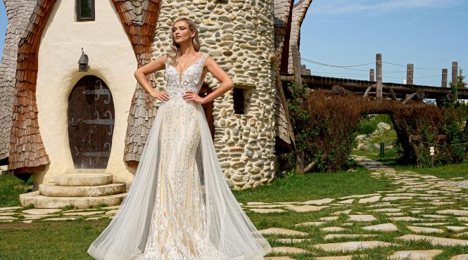 doua rochii de mireasa in una singura noul trend pe care miresele il adora