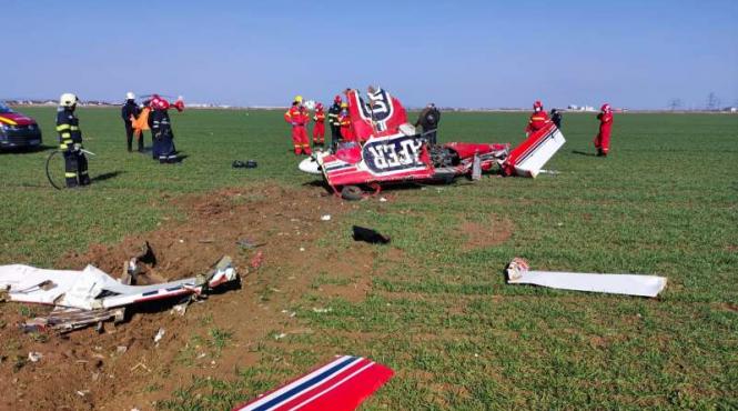 accident tragic in prahova un avion s a prabusit pilotul a murit