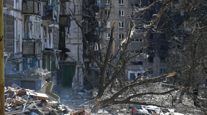 vladimir putin bombardamentele in mariupol se vor opri doar cand orasul va capitula