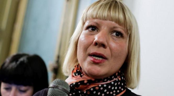 apararea cameliei bogdan s a prabusit