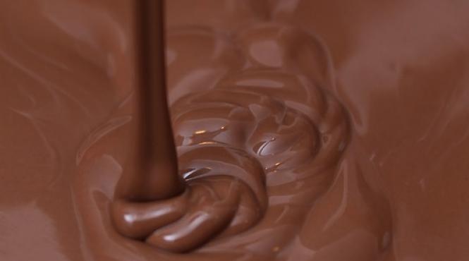 ciocolata kinder retrasa de la raft in europa dupa zeci de cazuri de salmonella