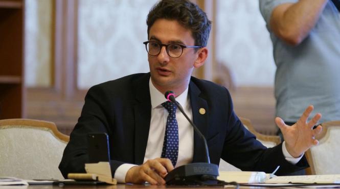 celebrul iulian bulai ii transforma in colaboratori ai securitatii pe cei care au dat informatii la militie