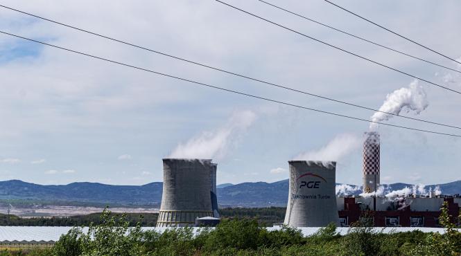un gigant energetic polonez a lansat o unitate uriasa pe carbune