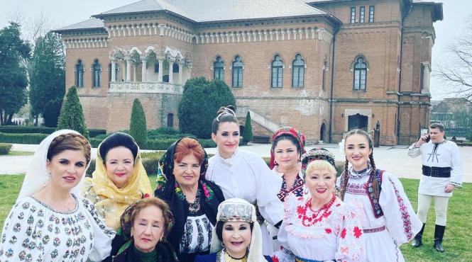 de 20 de ani la masa de pasti ne aduce bucurie si cantec romanesc la tvr 1