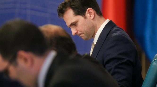 in 2018 iesea in strada impotriva psd alaturi de rezist ieri a fost numit ministru in guvernul psd pnl