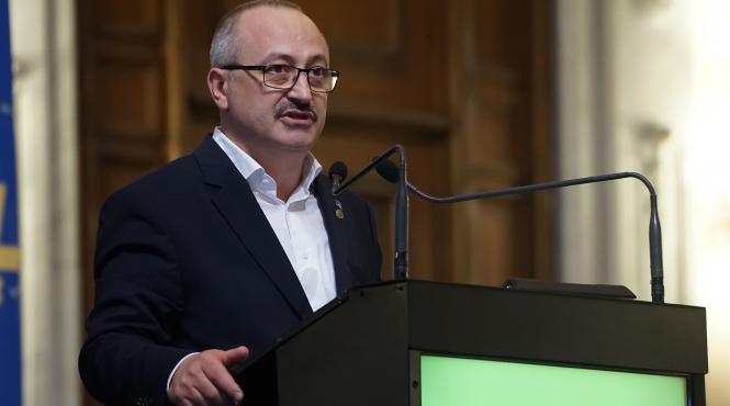 deputatii orbanisti au transmis un proiect de lege catalogat de consiliul legislativ drept superfluu si eliminabil