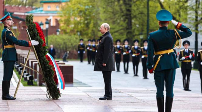 ziua propagandei si a glontului in cap