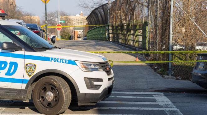 cel putin zece morti intr un atac armat produs intr un centru comercial din sua