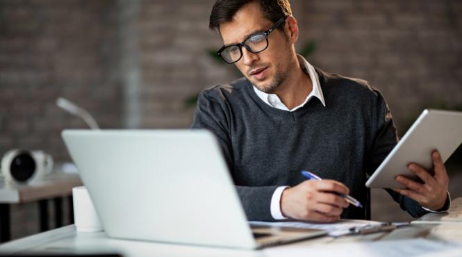 managerii romani nu iau in calcul criza alimentara si afectarea sectorului imobiliar