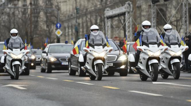 dezastrele si crizele par tot mai iminente pentru spp din acest motiv institutia a cumparat masini de antrenament de transport hrana si de spalat drumuri