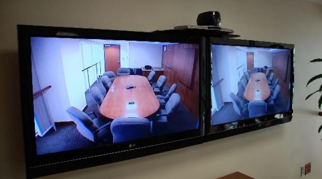 sri se doteaza cu sistem de videoconferinta furnizat de aceeasi firma care a utilat si sala de plen de la camera deputatilor