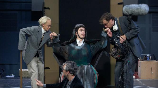 premiera spectacolului tinerii barbari inchide stagiunea la teatrul maghiar de stat cluj