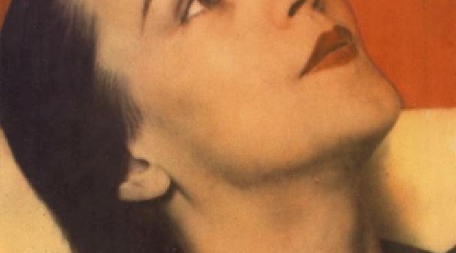 genica athanasiou femeia fluture care a avut parisul la picioare