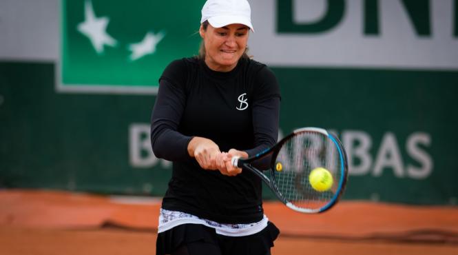 irina bara si monica niculescu eliminate in semifinalele probei de dublu la wta hamburg