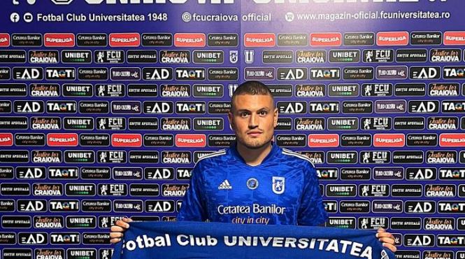 transfer spectaculos realizat de adrian mititelu un fundas cu peste 130 de meciuri in bundesliga a semnat cu fc u craiova 1948
