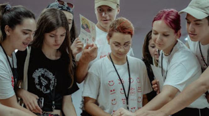 a inceput ideo ideis 17 atmosfera de festival a re cucerit strazile din alexandria