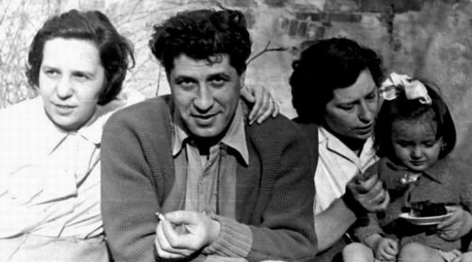 poetul suprarealist care a iubit o singura muza