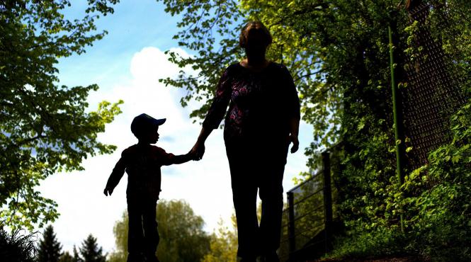 cresc sumele cheltuite de stat cu serviciile sociale